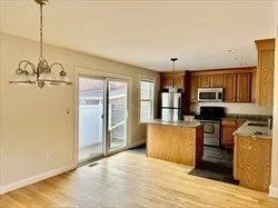 4 bed, 3 bath apartment for rent at 74 Chapel St Unit 74, Newton — photo 4 of 22