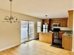 4 bed, 3 bath apartment for rent at 74 Chapel St Unit 74, Newton — photo 7 of 22