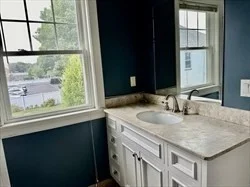 4 bed, 3 bath apartment for rent at 74 Chapel St Unit 74, Newton — photo 18 of 22