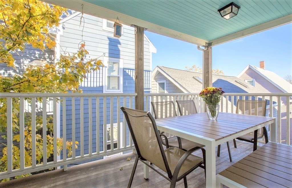 4 bed, 2 bath apartment for rent at 74 Chestnut St Unit 3, Brookline — photo 9 of 9