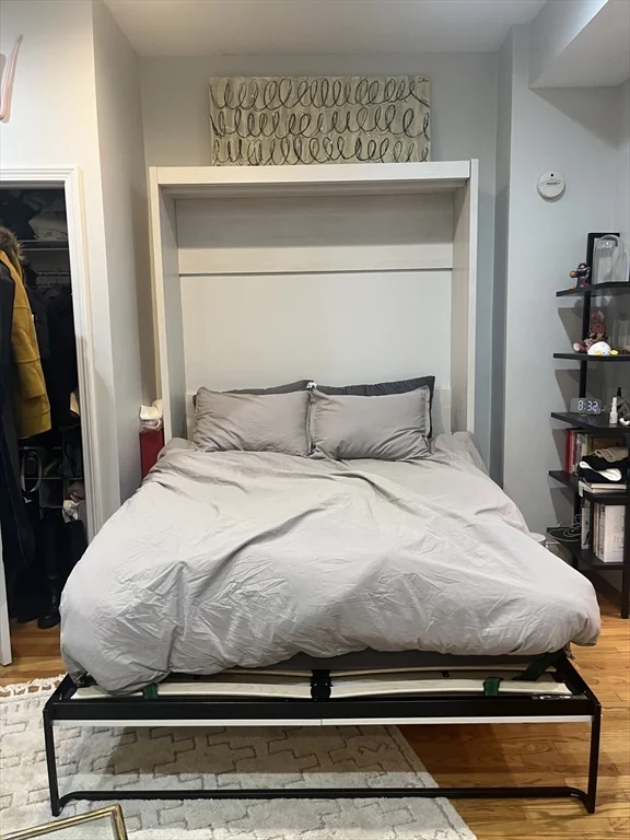 Studio bed, 1 bath apartment for rent at 74 Commonwealth Ave Unit 1, Back Bay — photo 9 of 23