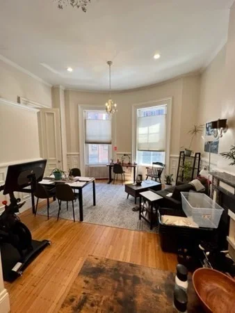 1 bed, 1 bath apartment for rent at 74 Commonwealth Ave Unit 4, Back Bay — photo 1 of 7
