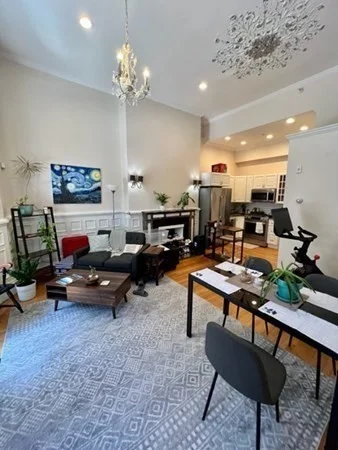 1 bed, 1 bath apartment for rent at 74 Commonwealth Ave Unit 4, Back Bay — photo 2 of 7