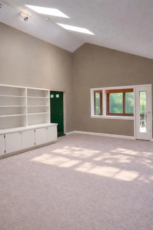 2 bed, 1 bath apartment for rent at 74 Crockett Rd, Upton — photo 13 of 31