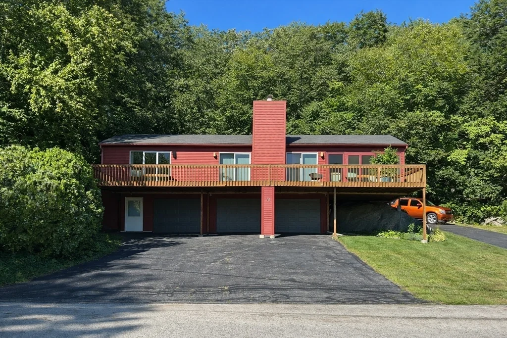 2 bed, 1 bath apartment for rent at 74 Crockett Rd, Upton — photo 1 of 31
