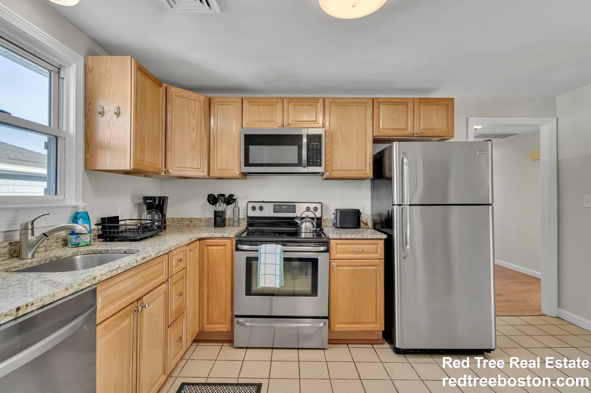3 bed, 1 bath apartment for rent at 74 Dunboy St Unit 2, Brighton — photo 11 of 31