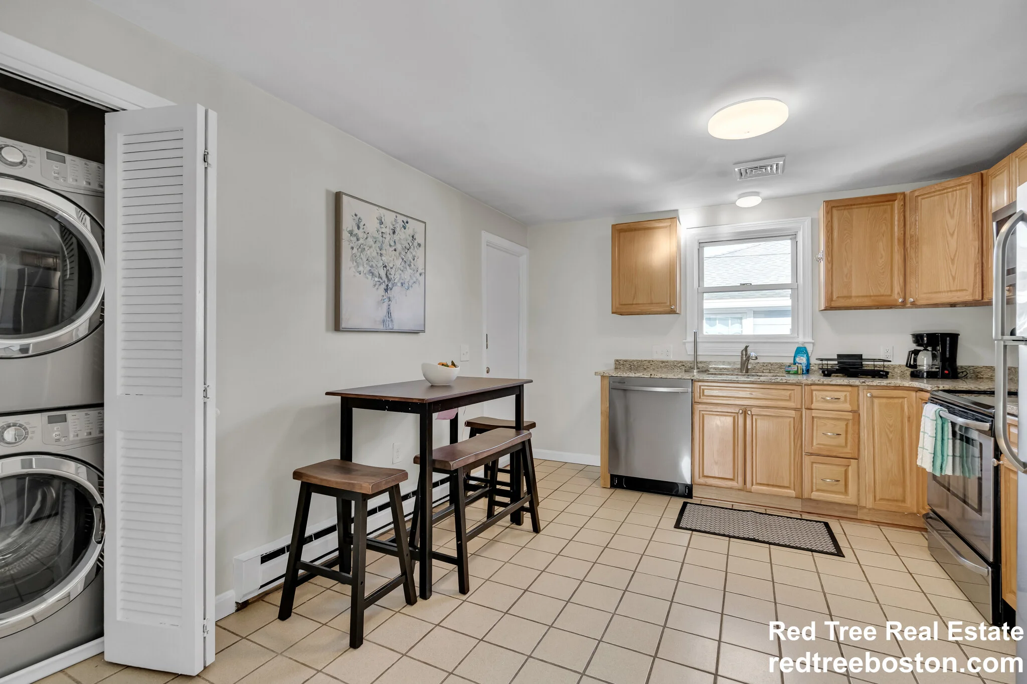 3 bed, 1 bath apartment for rent at 74 Dunboy St Unit 2, Brighton — photo 12 of 31