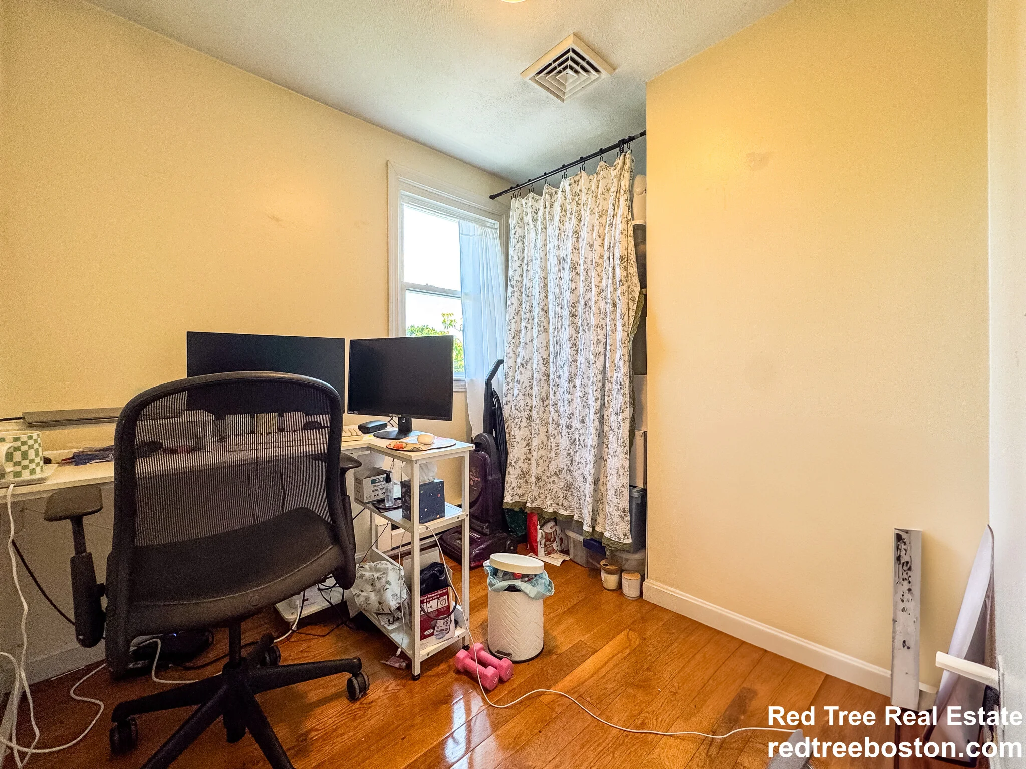 2 bed, 1 bath apartment for rent at 74 Dunboy St Unit 2 COPY, Brighton — photo 23 of 24