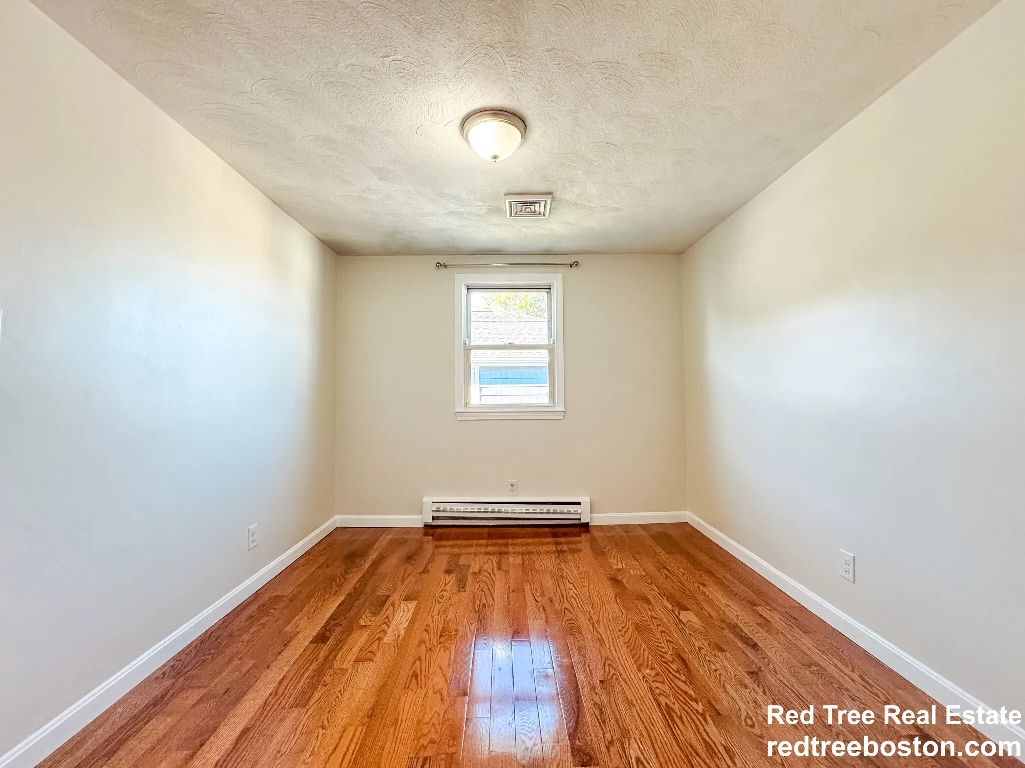 3 bed, 1 bath apartment for rent at 74 Dunboy St Unit 2A, Brighton — photo 13 of 24