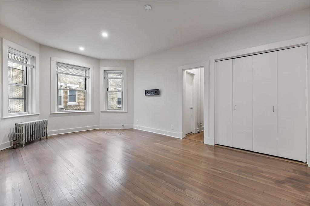 1 bed, 1 bath apartment for rent at 74 Fenway Unit 45, Fenway — photo 5 of 12