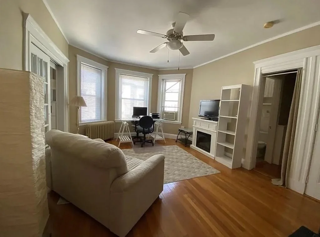 Studio bed, 1 bath apartment for rent at 74 Fenway Unit 55, Fenway