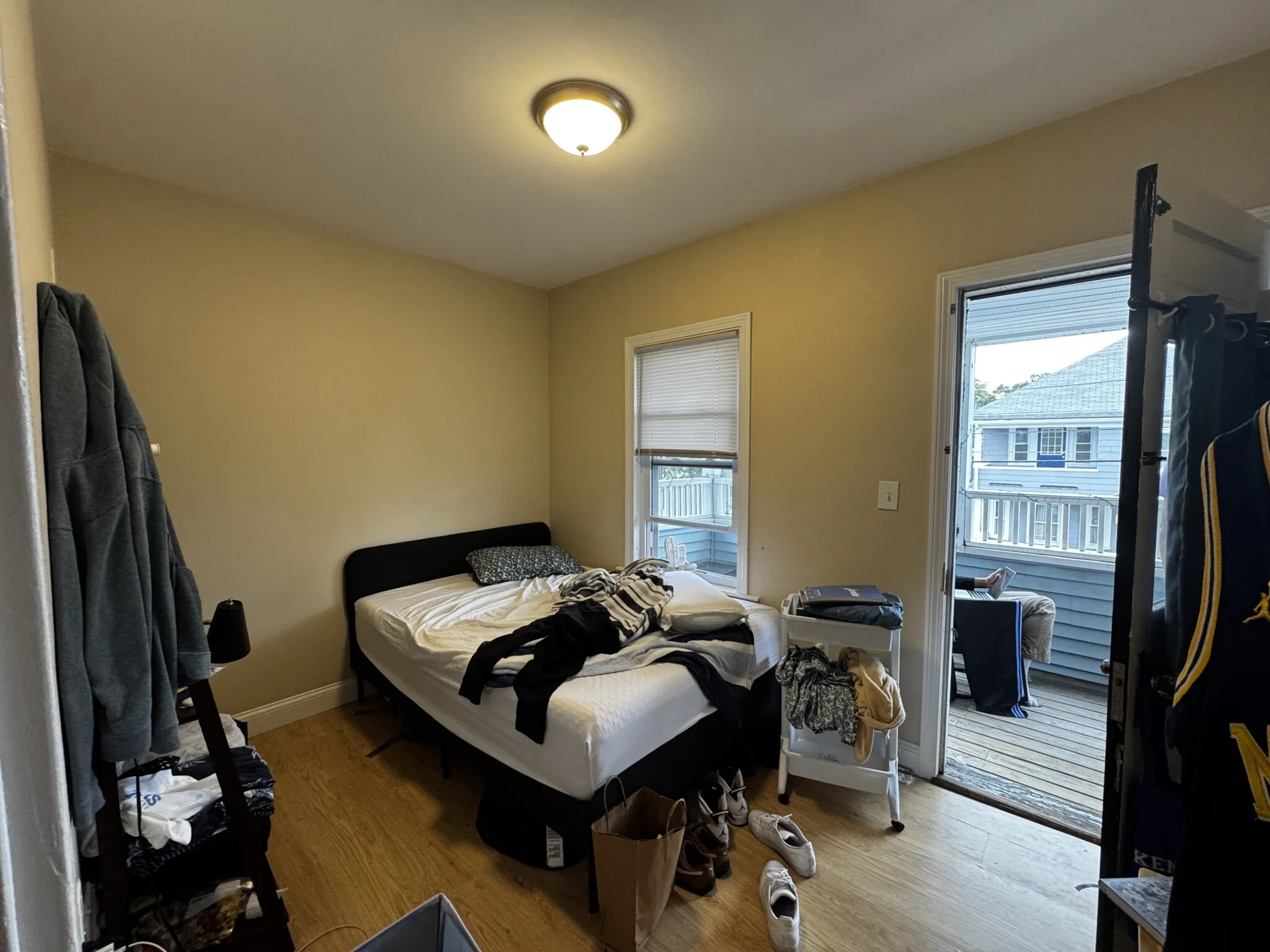 5 bed, 1 bath apartment for rent at 74 Frederick Ave Unit 2, South Medford — photo 16 of 26
