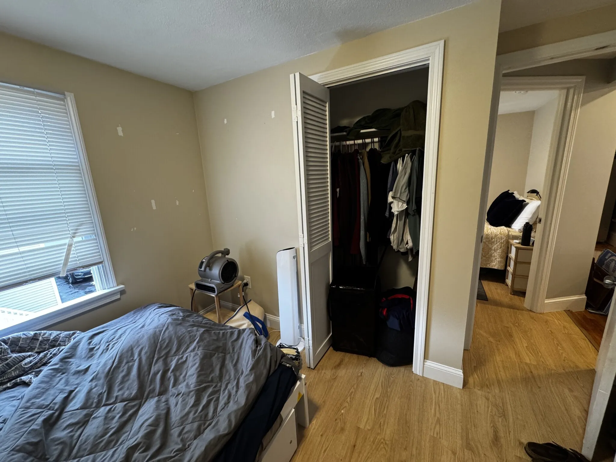 5 bed, 1 bath apartment for rent at 74 Frederick Ave Unit 2, South Medford — photo 11 of 26