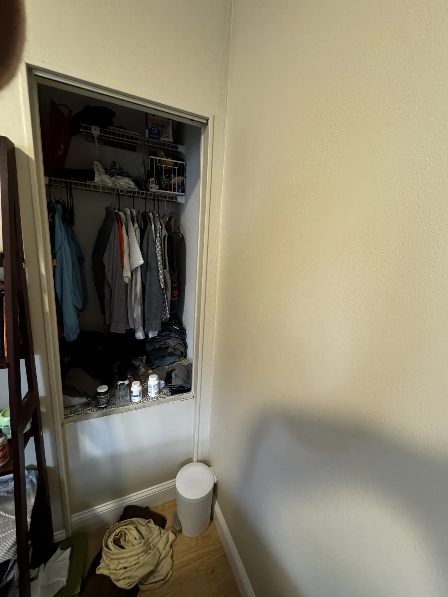 5 bed, 1 bath apartment for rent at 74 Frederick Ave Unit ., South Medford — photo 17 of 24