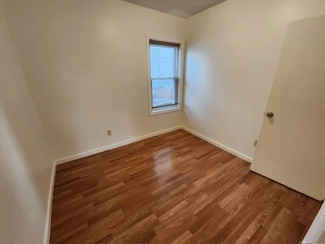 2 bed, 1 bath apartment for rent at 74 Fulton St Unit 1W, Fall River — photo 9 of 12