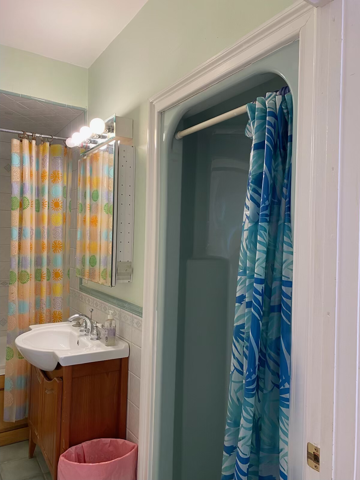 4 bed, 2 bath apartment for rent at 74 Georgia St Unit 2, Roxbury — photo 5 of 12