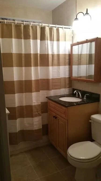 3 bed, 1 bath apartment for rent at 74 Glendale Rd Unit 1, Quincy Center — photo 7 of 9