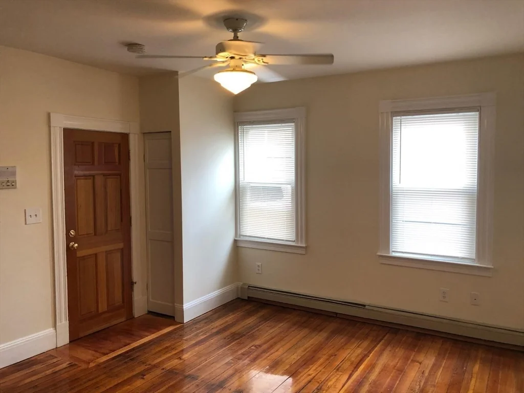 2 bed, 1 bath apartment for rent at 74 Gore St Unit 1, East Cambridge — photo 3 of 12