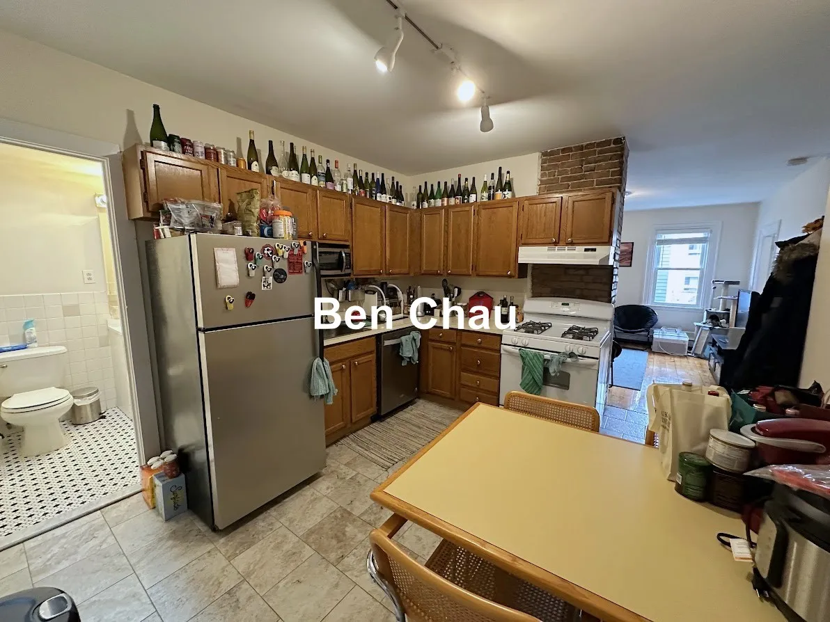 2 bed, 1 bath apartment for rent at 74 Gore St Unit 2B, East Cambridge — photo 3 of 10
