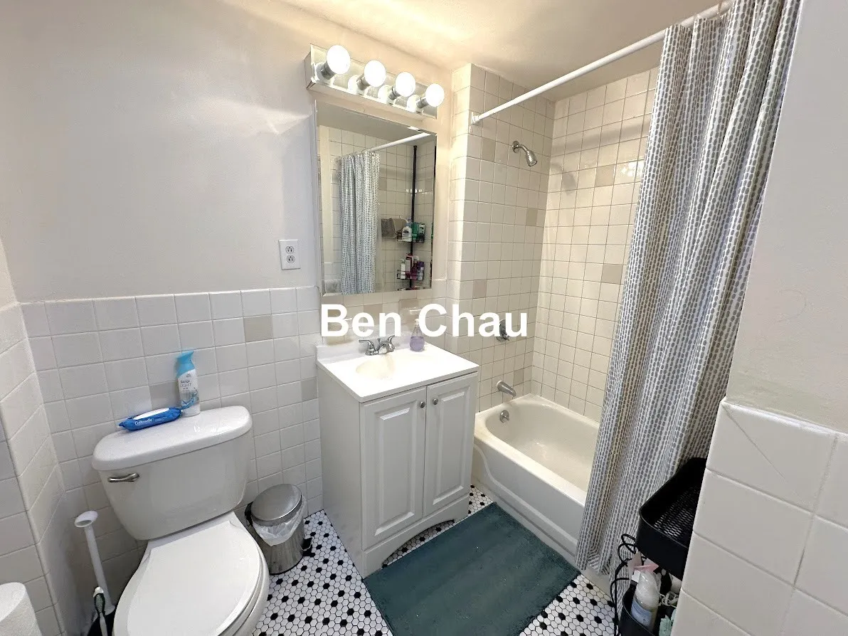 2 bed, 1 bath apartment for rent at 74 Gore St Unit 2B, East Cambridge — photo 9 of 10