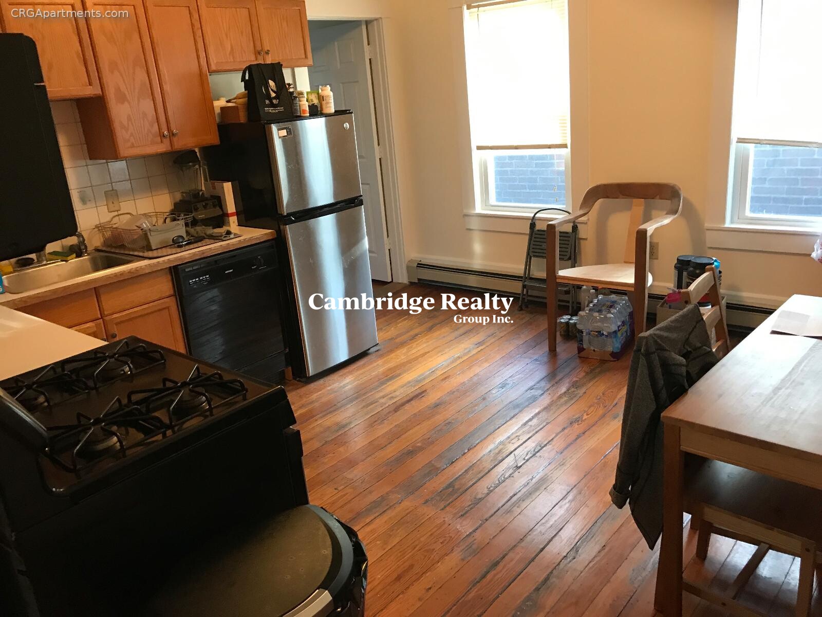 2.5 bed, 1 bath apartment for rent at 74 Gore St Unit 3T, East Cambridge — photo 2 of 5