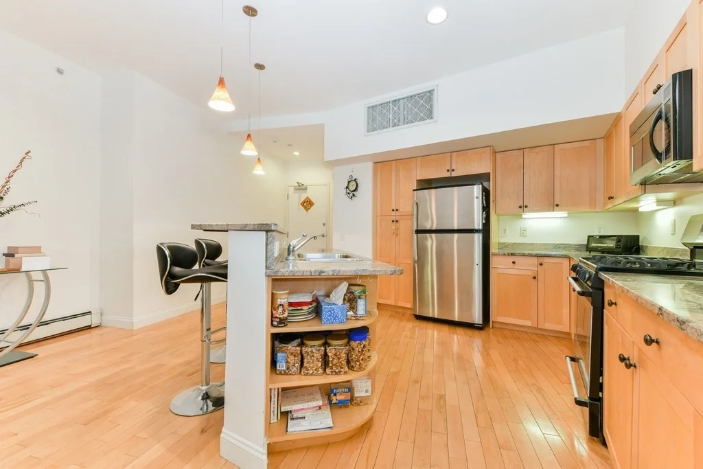 2 bed, 2 bath apartment for rent at 74 Kent St Unit C2, Brookline Village — photo 4 of 12