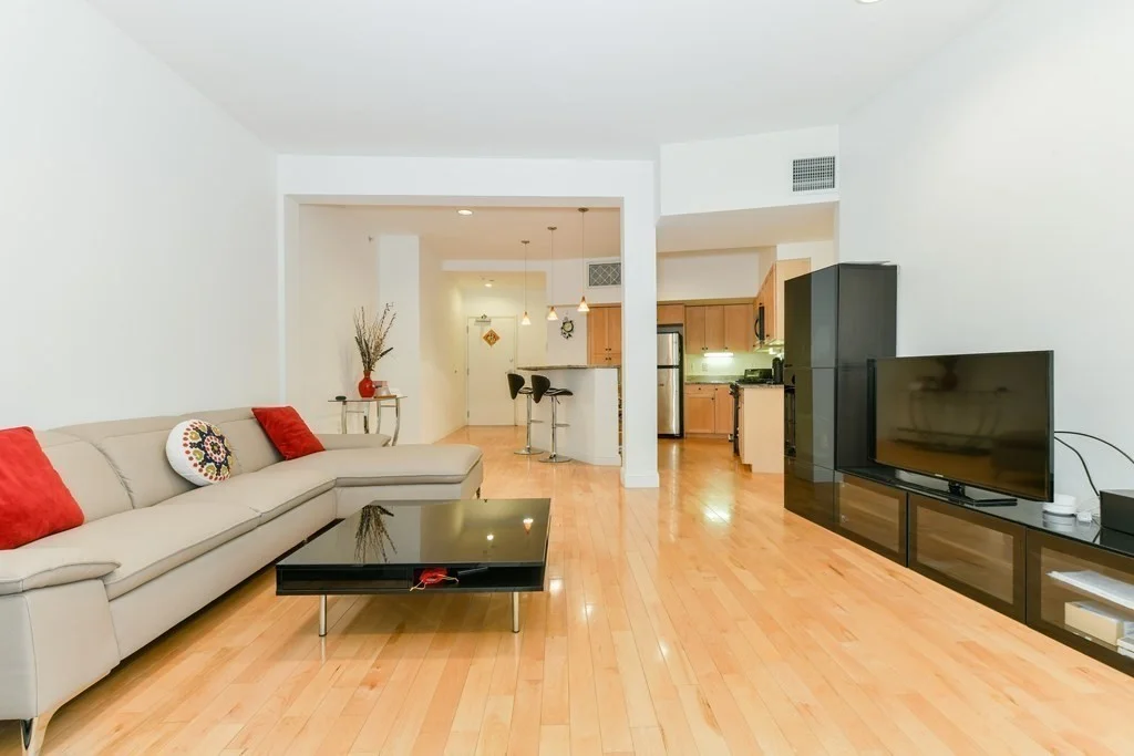 2 bed, 2 bath apartment for rent at 74 Kent St Unit C2, Brookline Village — photo 3 of 12
