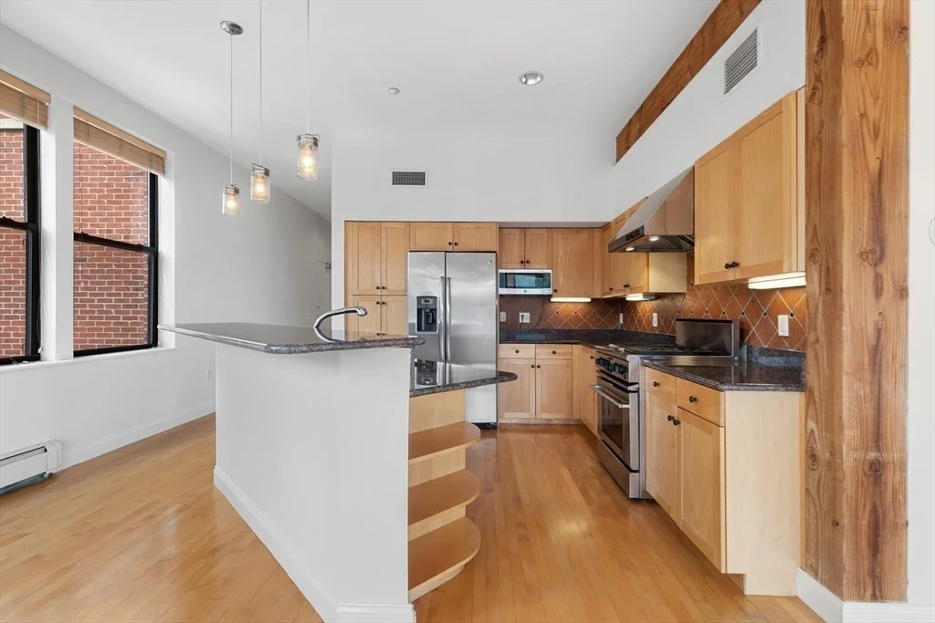 2 bed, 2 bath apartment for rent at 74 Kent St Unit C8, Central Village — photo 25 of 34
