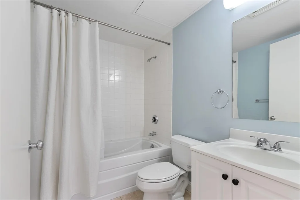 2 bed, 2 bath apartment for rent at 74 Kent St Unit C8, Central Village — photo 20 of 34