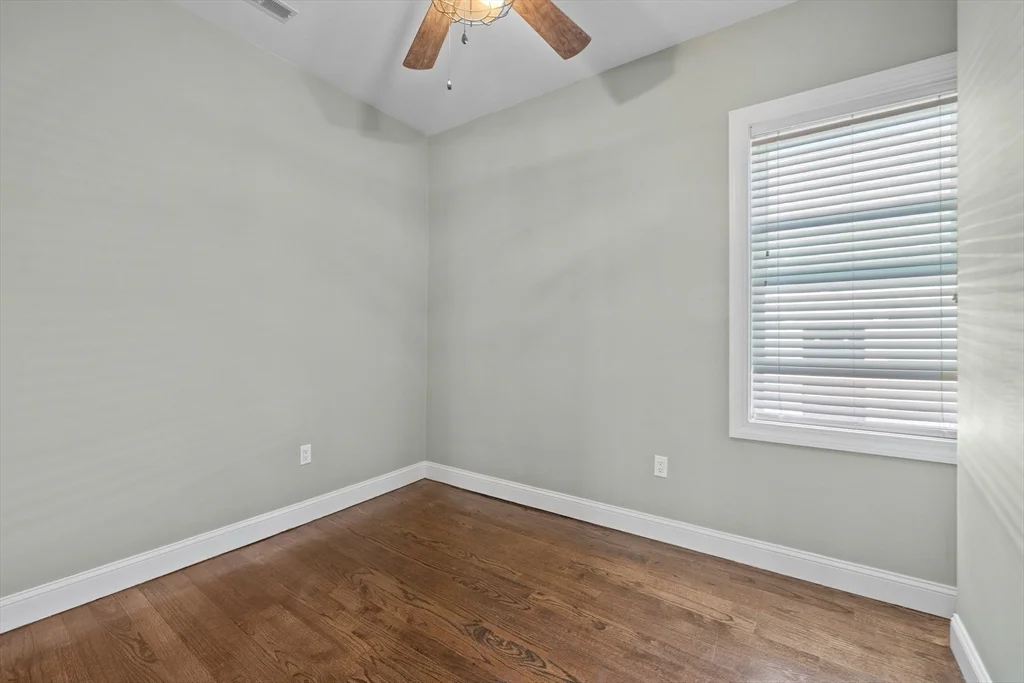 3 bed, 2 bath apartment for rent at 74 Kingsdale St Unit 3, Dorchester — photo 7 of 16