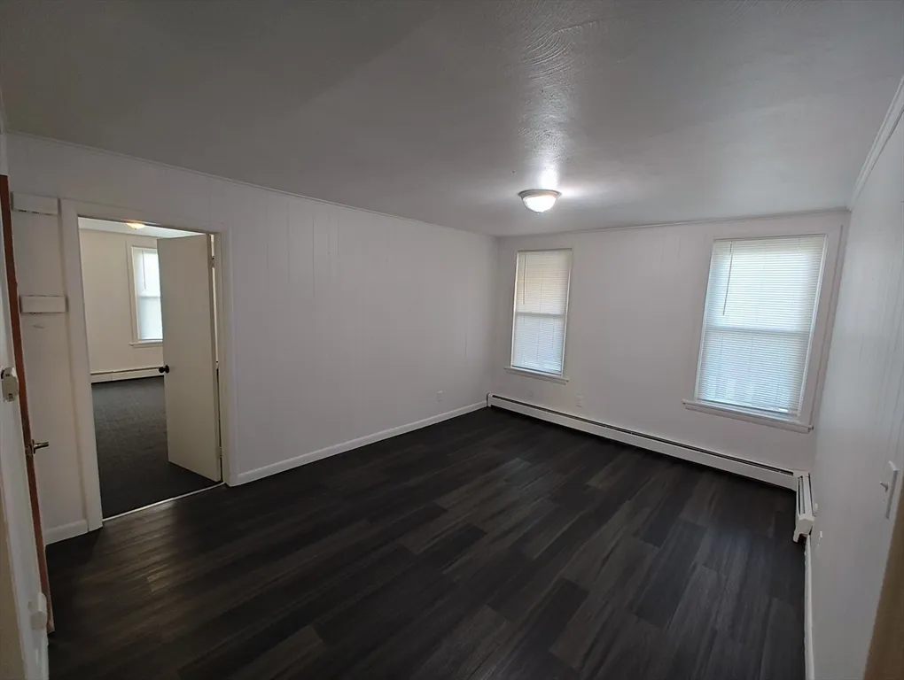 3 bed, 1 bath apartment for rent at 74 Linden Unit 2nd Floor, Holyoke — photo 9 of 20