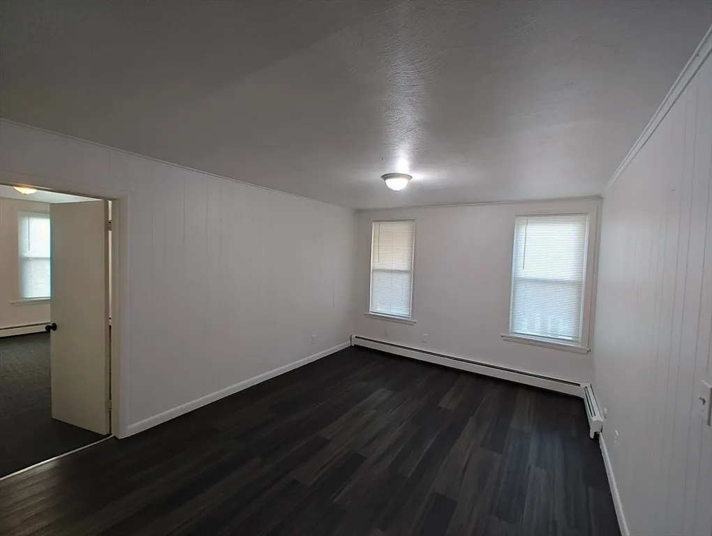 3 bed, 1 bath apartment for rent at 74 Linden Unit 2nd Floor, Holyoke — photo 10 of 20