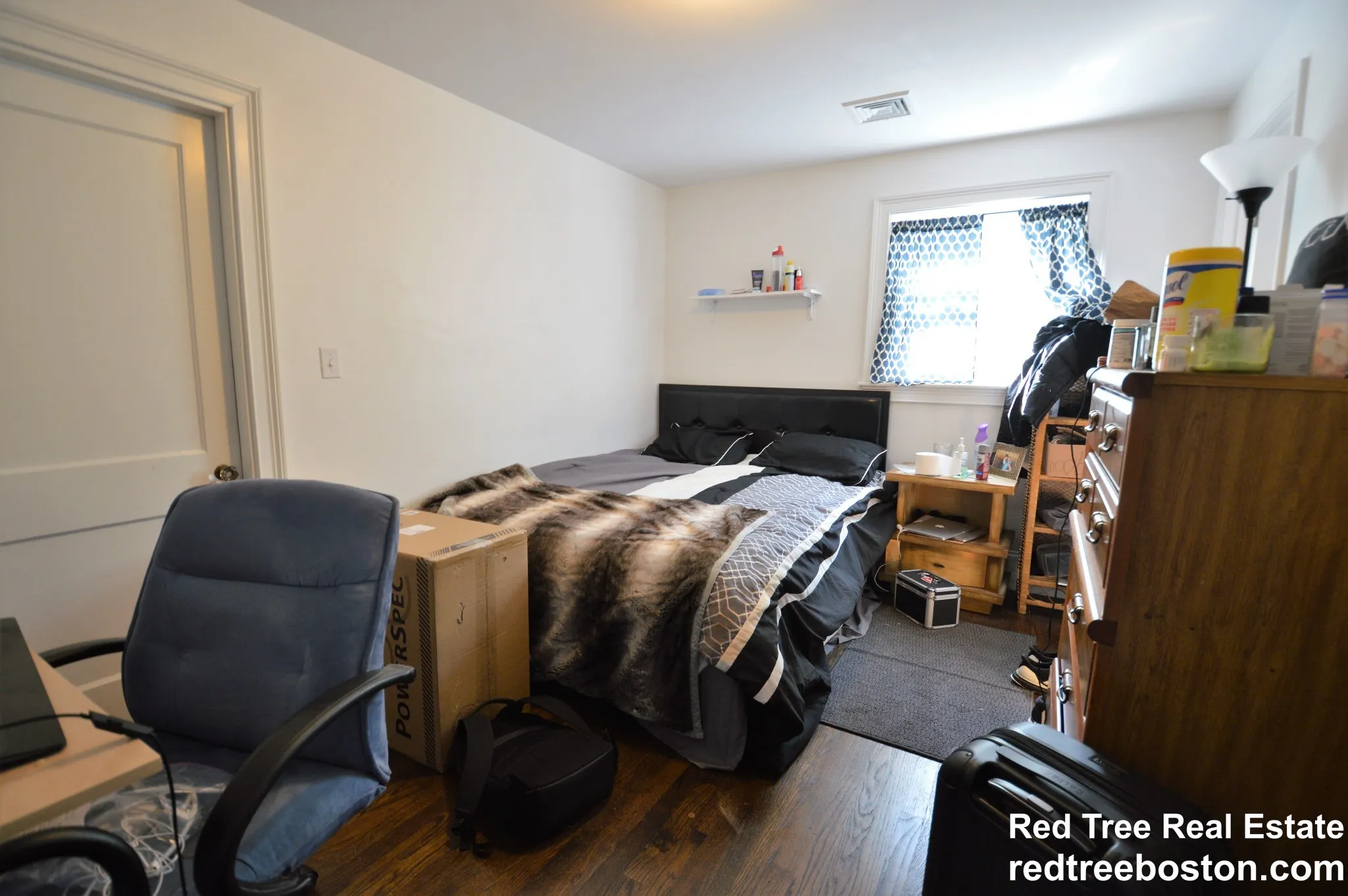 4 bed, 2 bath apartment for rent at 74 Manet Rd Unit 2, Chestnut Hill — photo 11 of 14