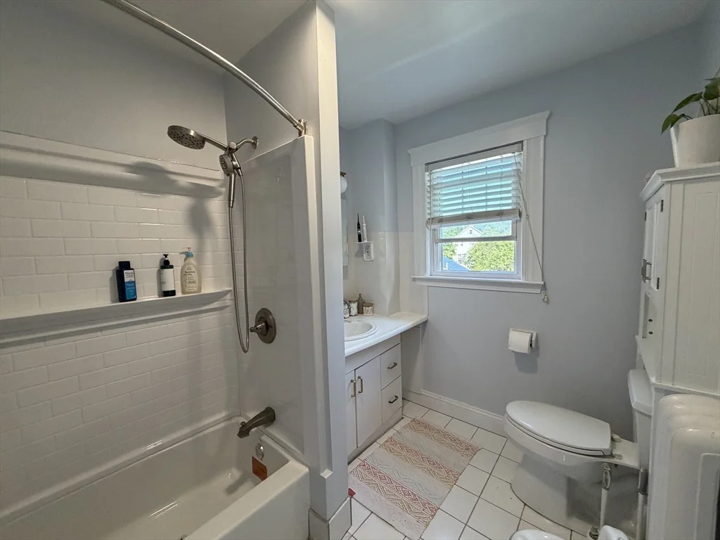 3 bed, 2 bath apartment for rent at 74 Marston St Unit 0, Medford — photo 17 of 23