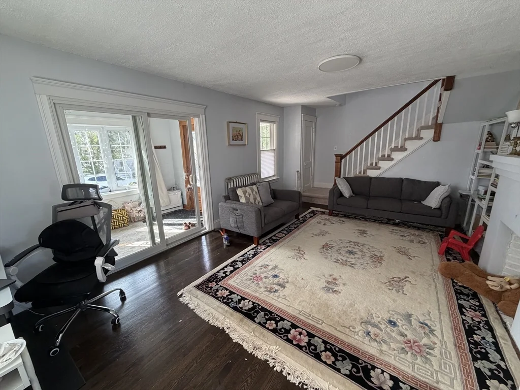 3 bed, 2 bath apartment for rent at 74 Marston St Unit 0, Medford — photo 10 of 23