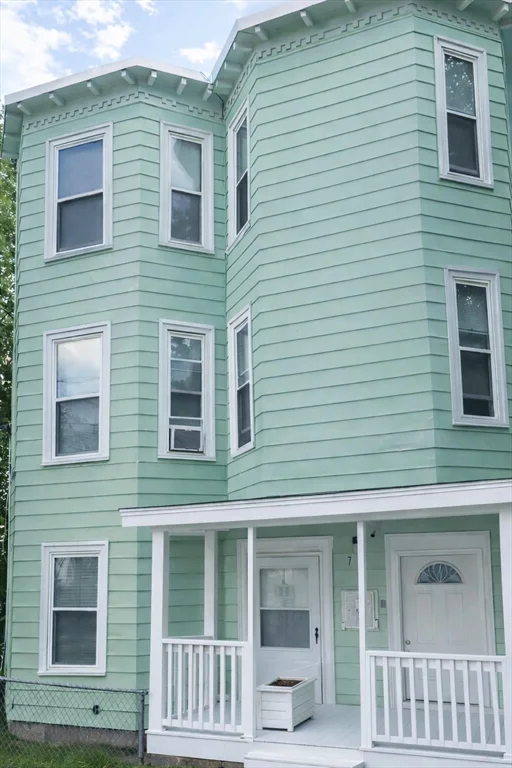 3 bed, 1 bath apartment for rent at 74 Mattapan St Unit A, Mattapan — photo 8 of 8