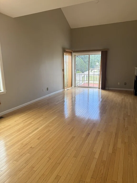 2 bed, 3 bath apartment for rent at 74 Odonnell Ave Unit 74, Shrewsbury — photo 14 of 41