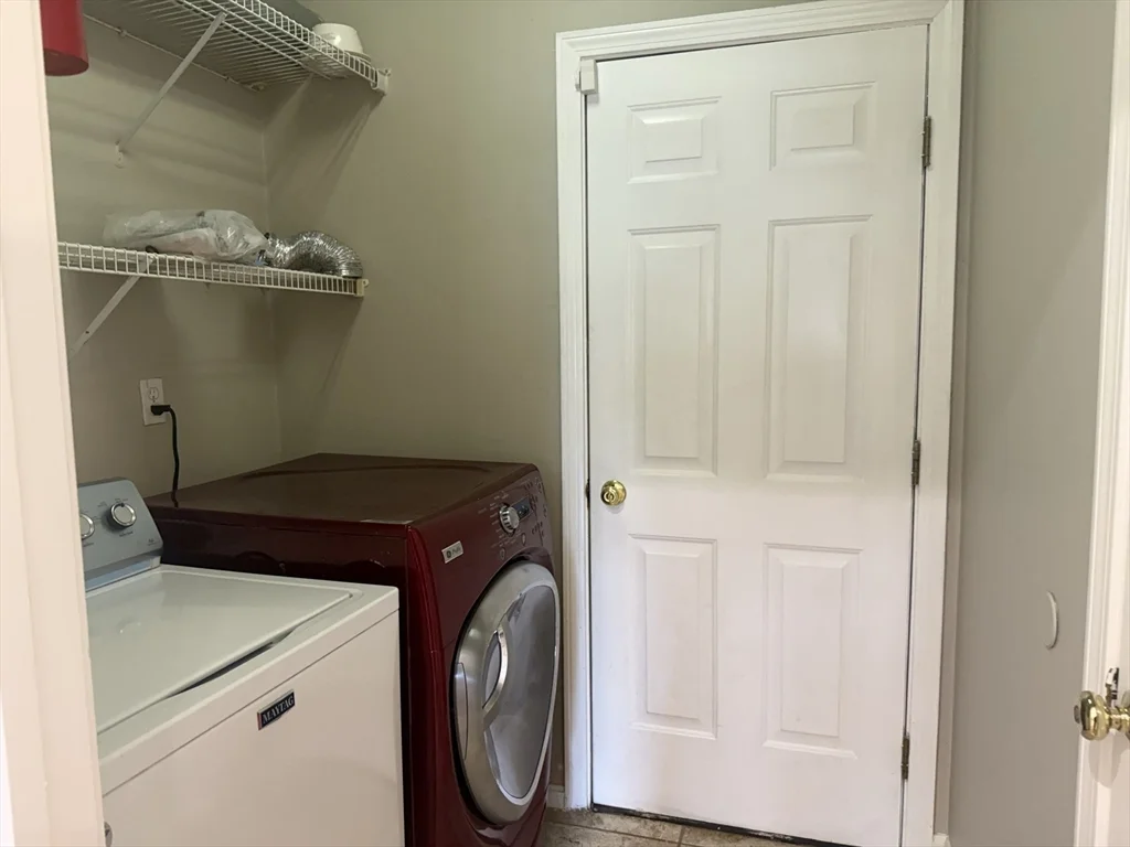 2 bed, 3 bath apartment for rent at 74 Odonnell Ave Unit 74, Shrewsbury — photo 15 of 41