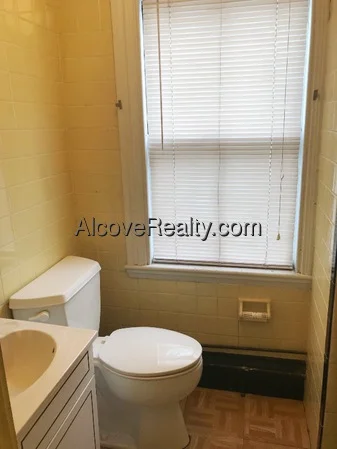 1 bed, 1 bath apartment for rent at 74 Otis St Unit 2R, East Cambridge — photo 6 of 6
