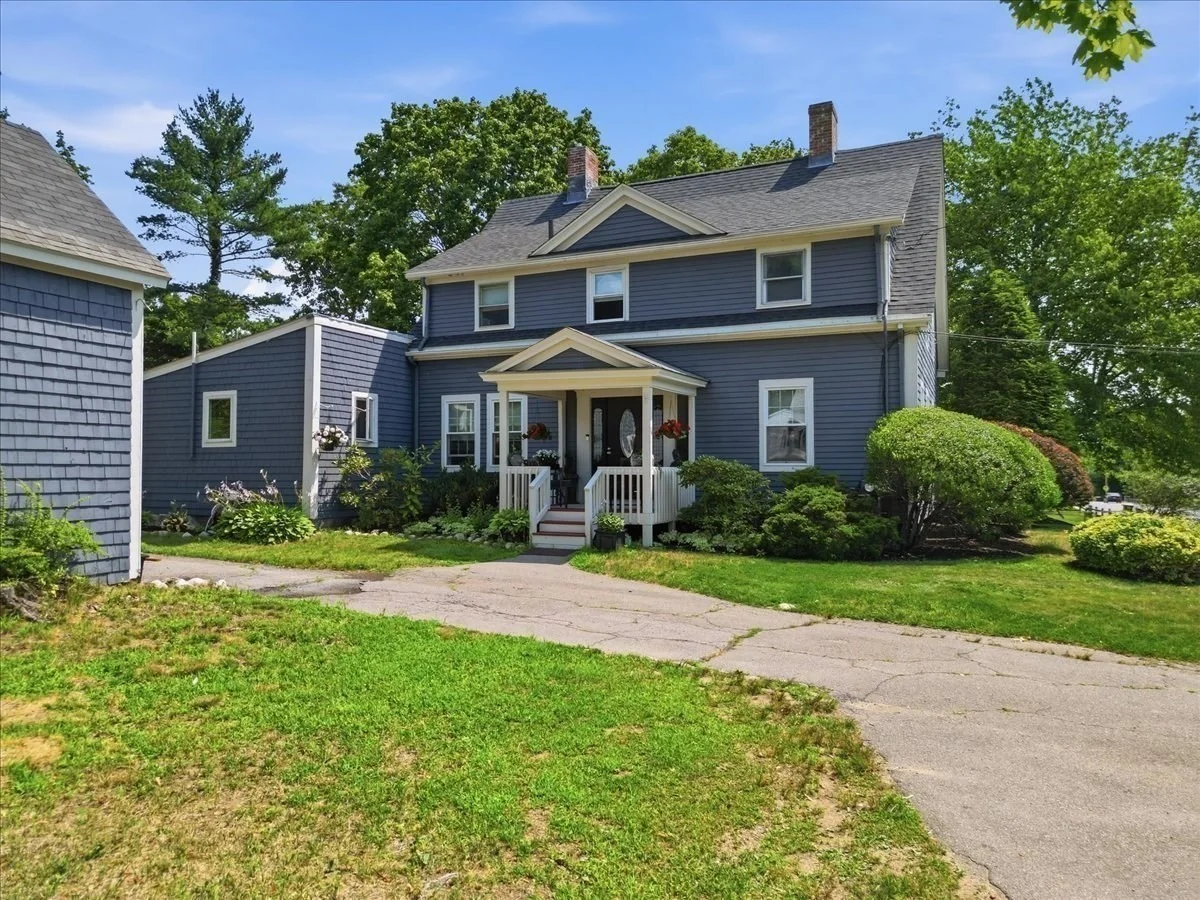 3 bed, 1 bath apartment for rent at 74 Park Ave Unit 74, Weymouth — photo 1 of 16