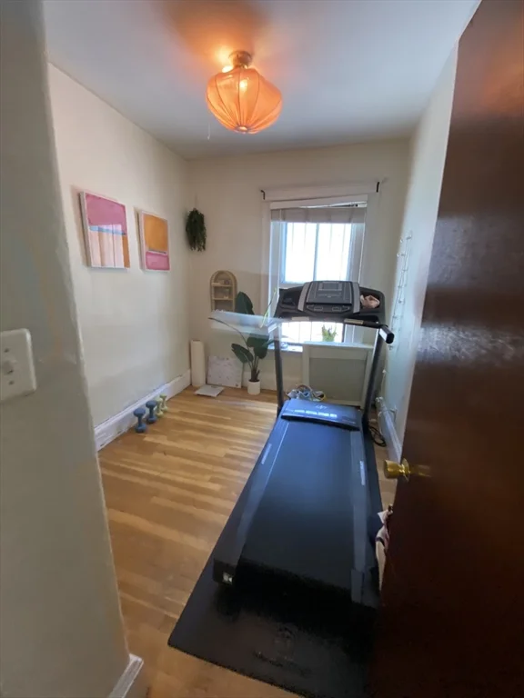 2 bed, 1 bath apartment for rent at 74 Phillips St Unit 2, Beacon Hill — photo 9 of 15
