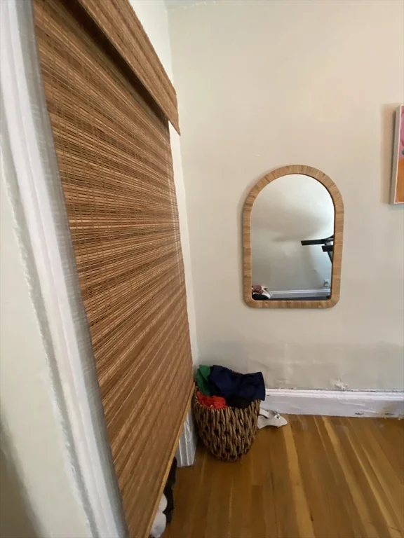 2 bed, 1 bath apartment for rent at 74 Phillips St Unit 2, Beacon Hill — photo 10 of 15