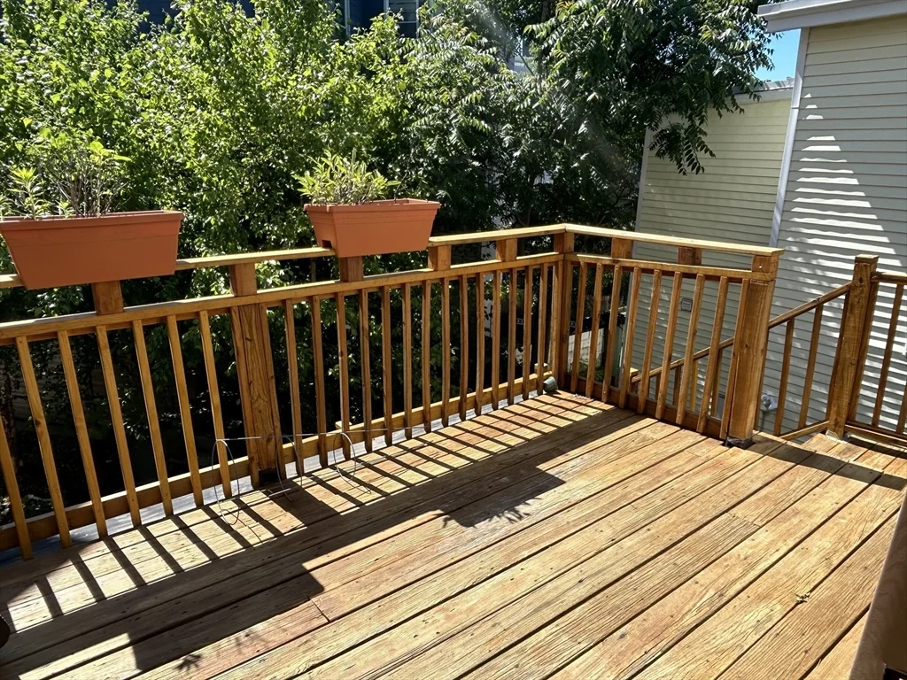 3 bed, 1 bath apartment for rent at 74 Prospect St Unit 2, Somerville — photo 5 of 12