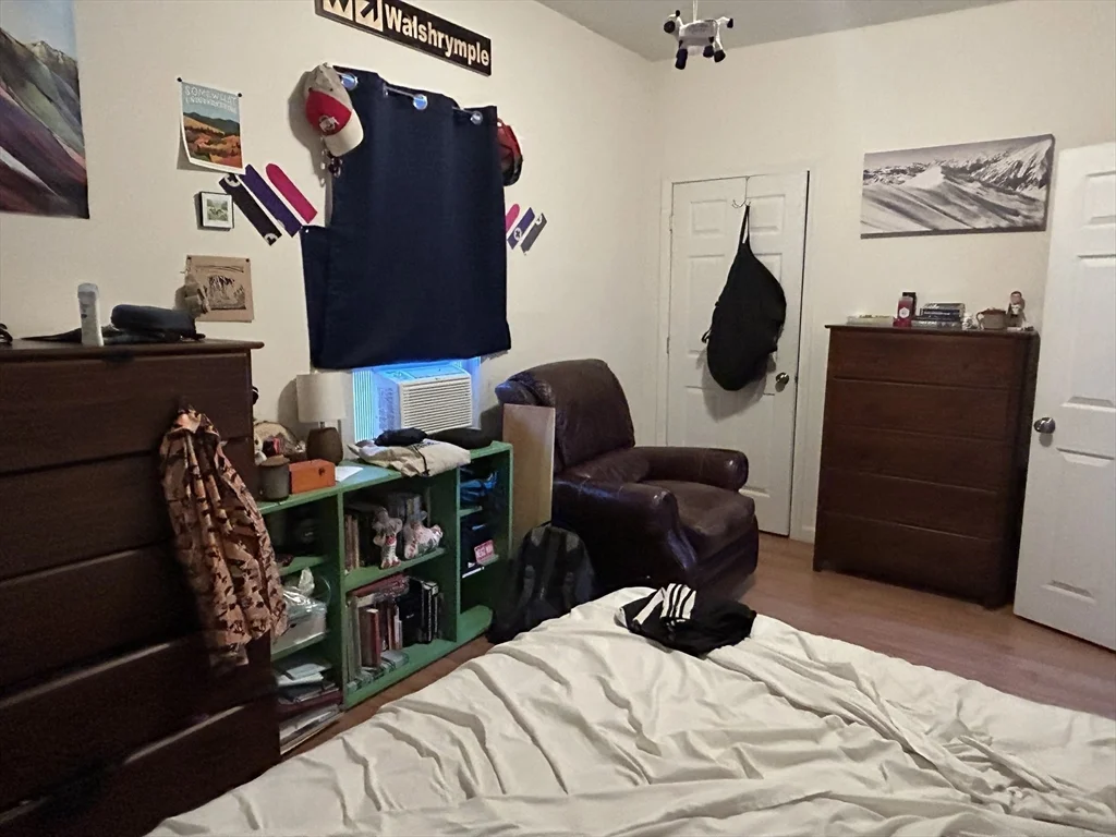 3 bed, 1 bath apartment for rent at 74 Prospect St Unit 2, Somerville — photo 6 of 12