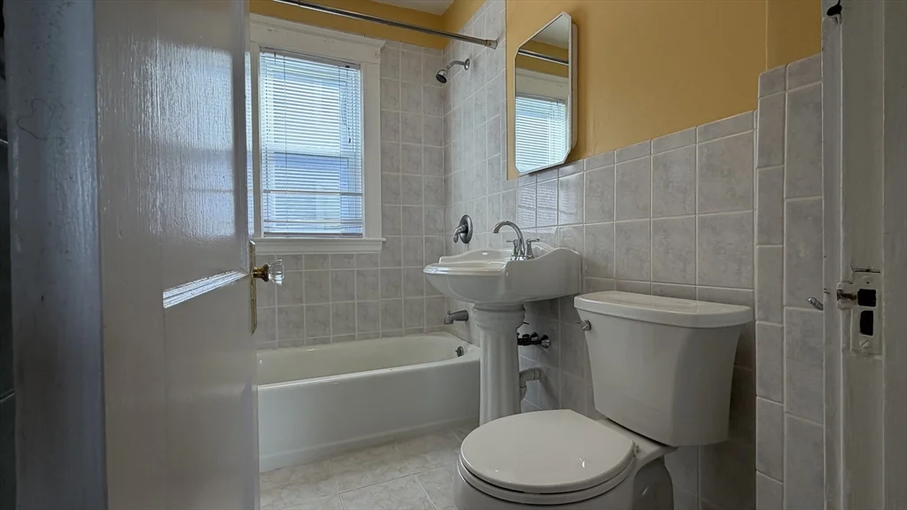 2 bed, 1 bath apartment for rent at 74 Rawson Rd Unit 1, East Arlington — photo 7 of 11