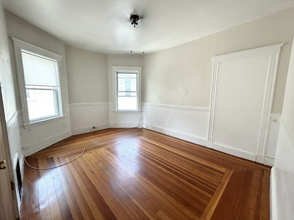 3 bed, 1 bath apartment for rent at 74 Romsey St Unit 3, Boston — photo 3 of 8