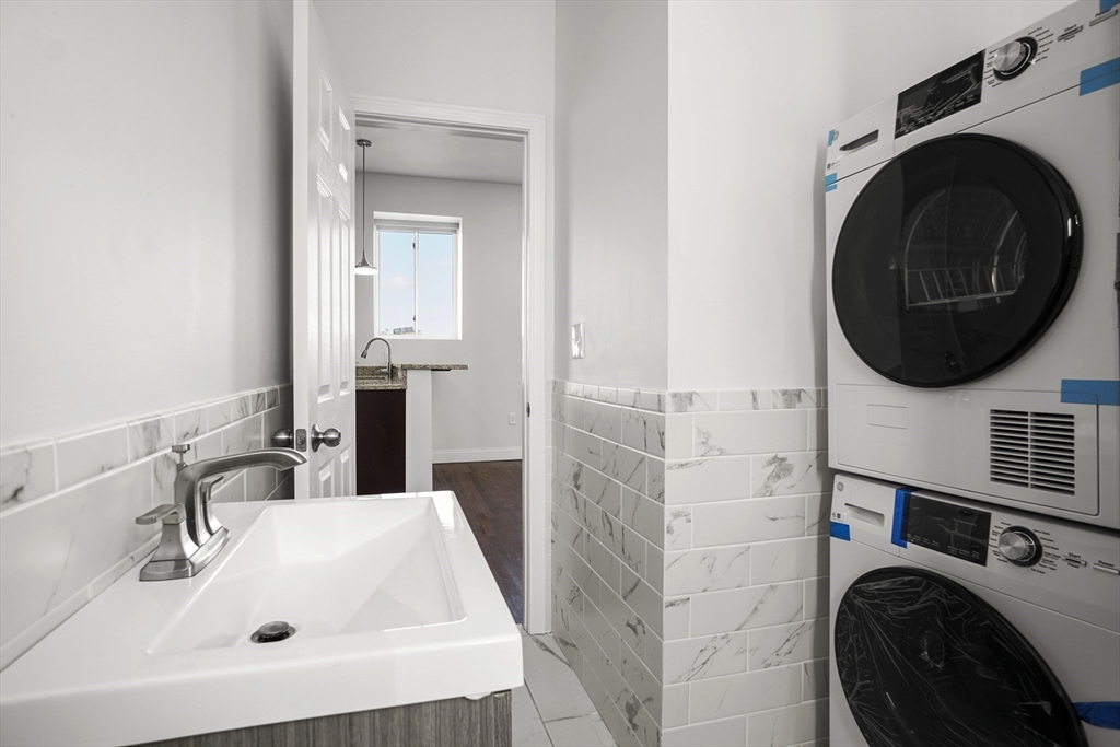 3 bed, 2 bath apartment for rent at 74 Salem St Unit 3, North End — photo 20 of 23