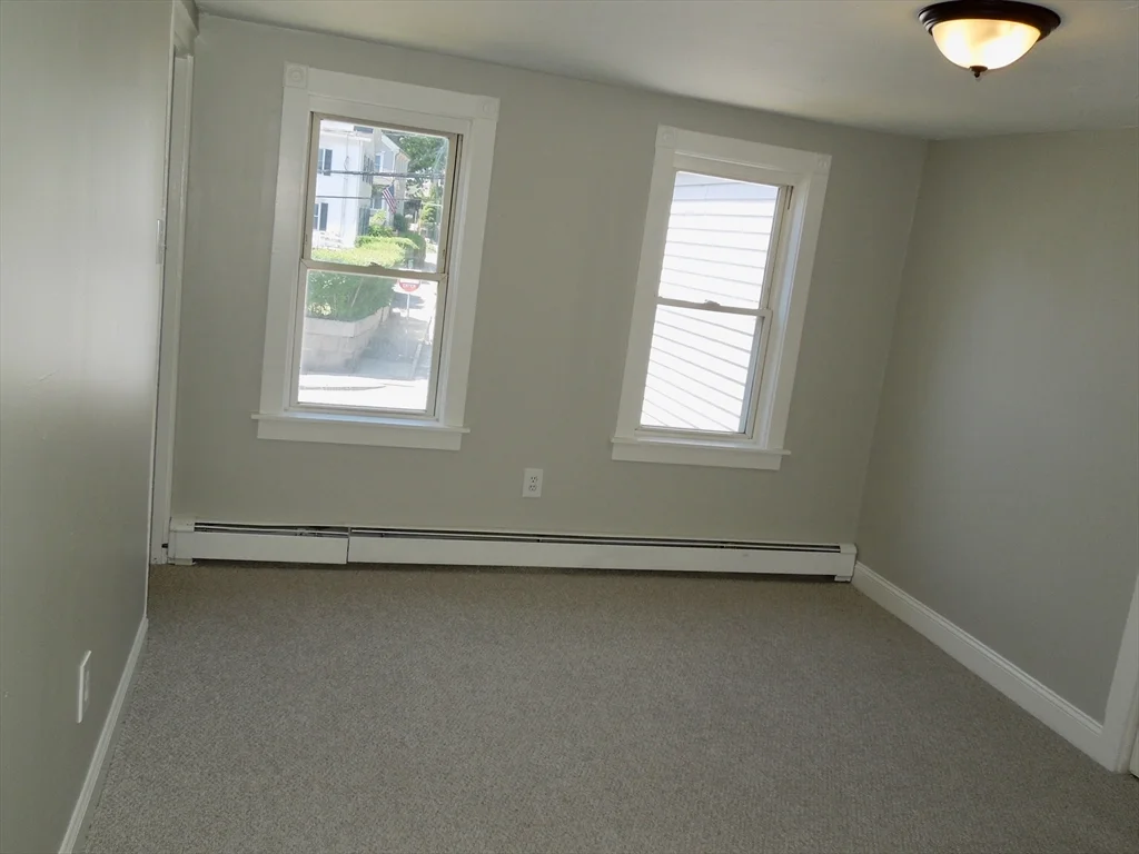 1 bed, 1 bath apartment for rent at 74 Sandwich St Unit 2S, Downtown — photo 4 of 5