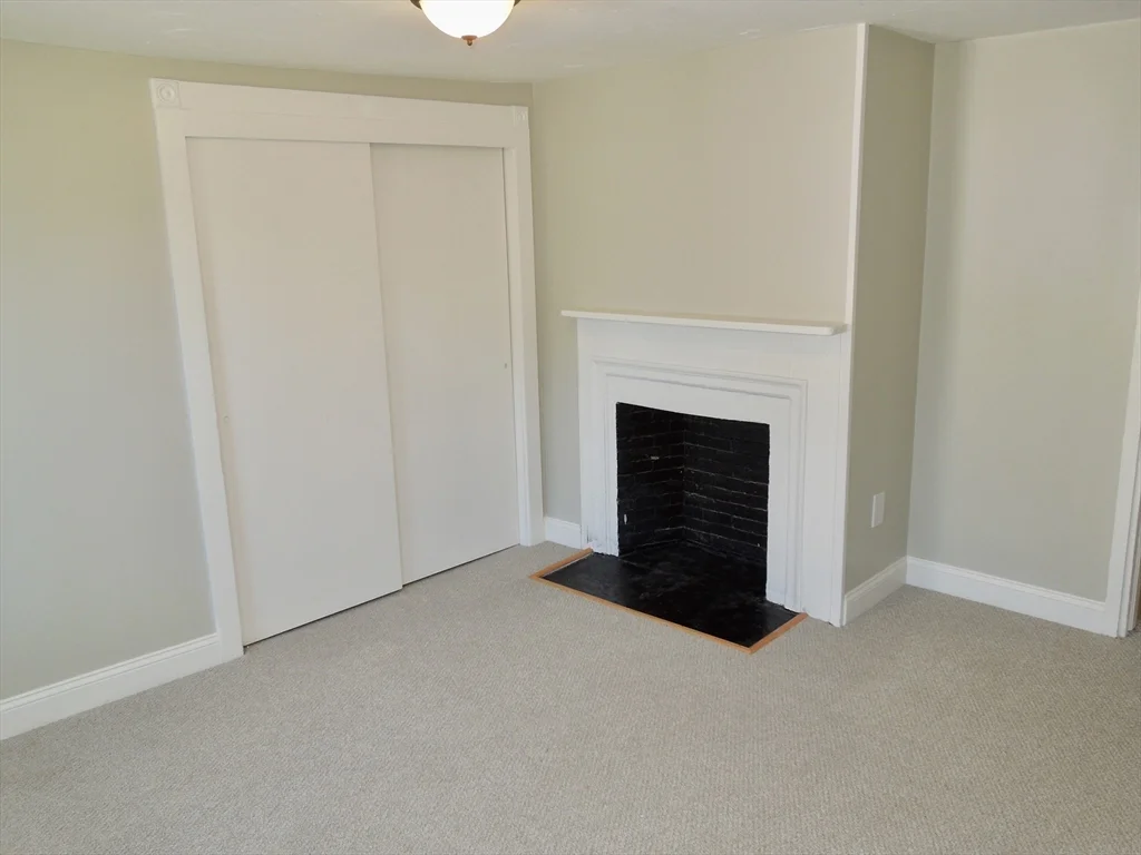 1 bed, 1 bath apartment for rent at 74 Sandwich St Unit 2S, Downtown — photo 3 of 5