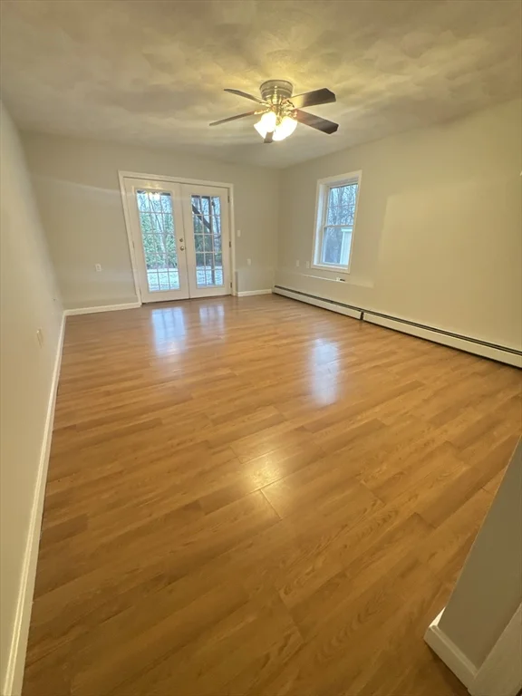 3 bed, 1 bath apartment for rent at 74 Saugus, Saugus — photo 18 of 19